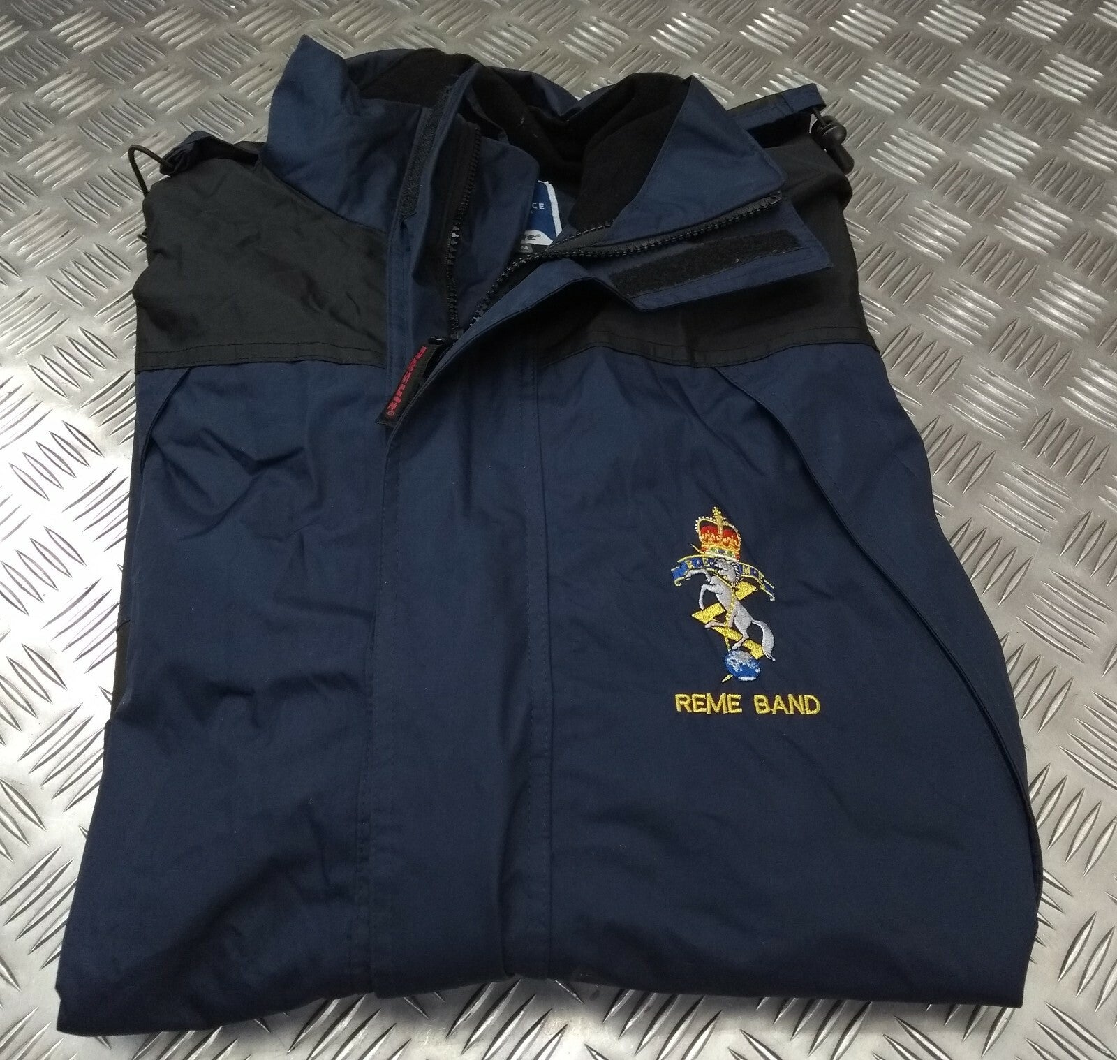 British Army REME Band Jacket Royal Electrical and Mechanical Engineers Insignia