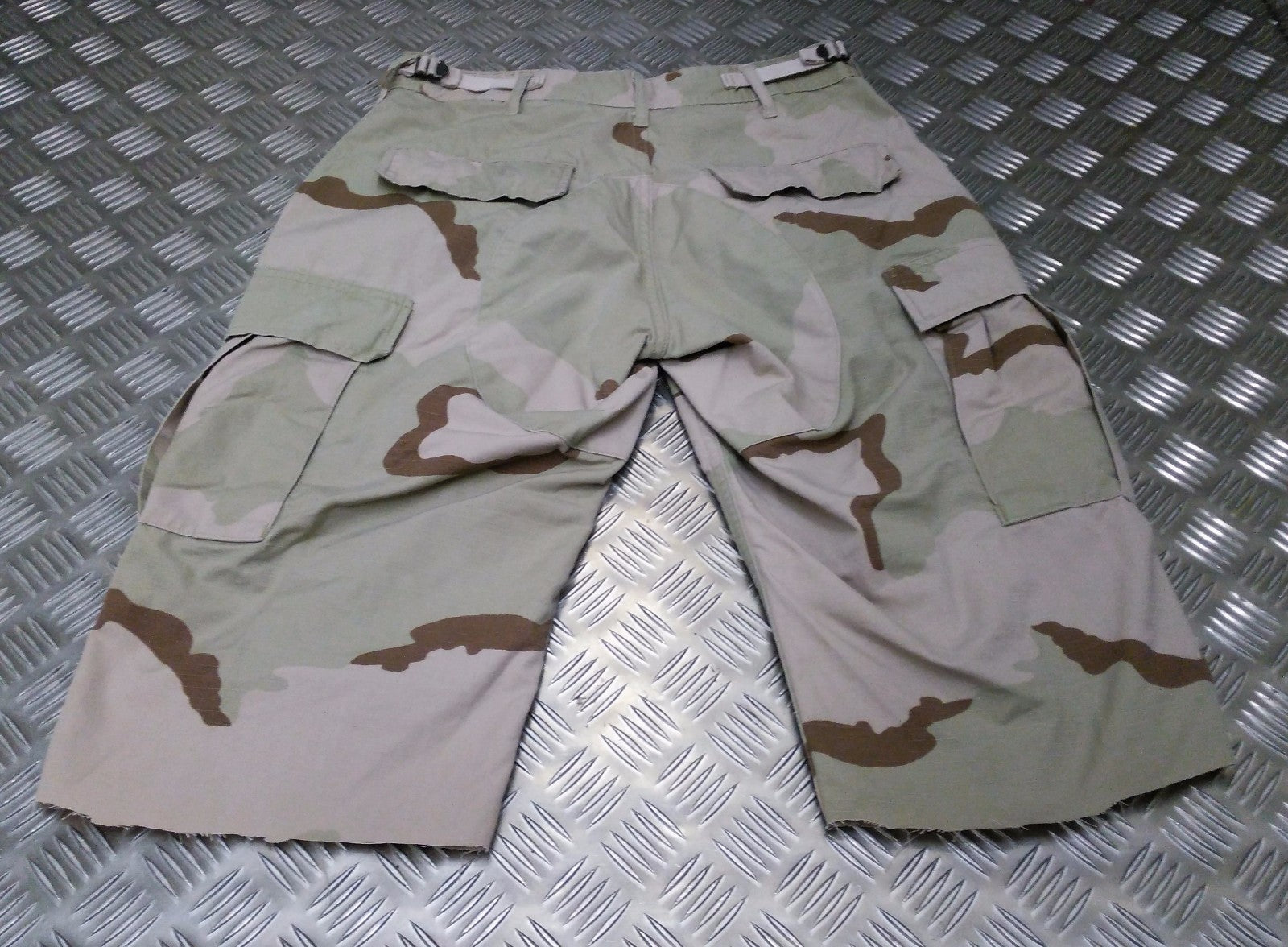 Genuine US Ripstop 6 Pocket Combat / Field Cut Down Trousers Desert Camo Shorts