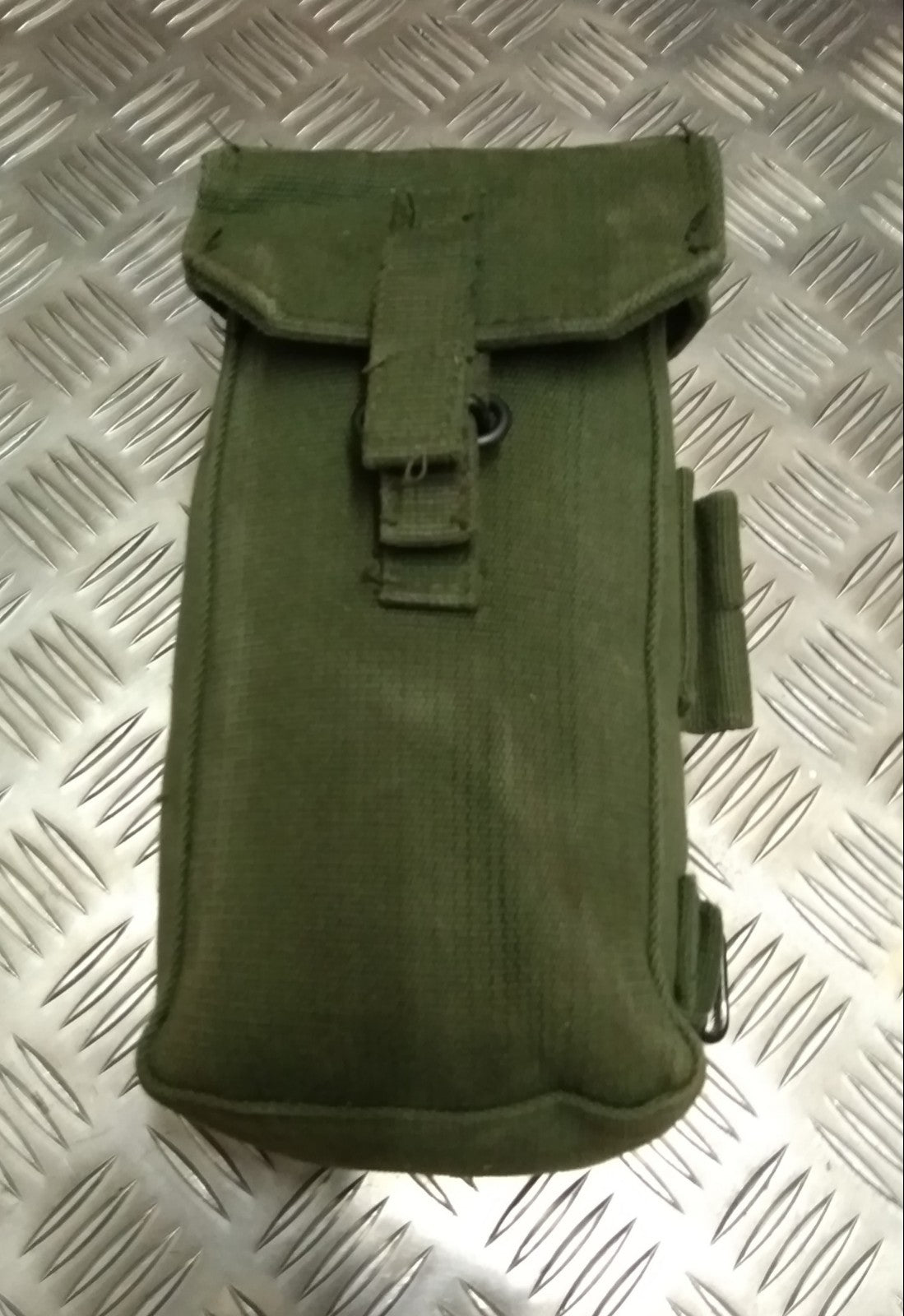 Genuine British Issue 58 Patt OD Green Falklands Type Ammo Pouch Left