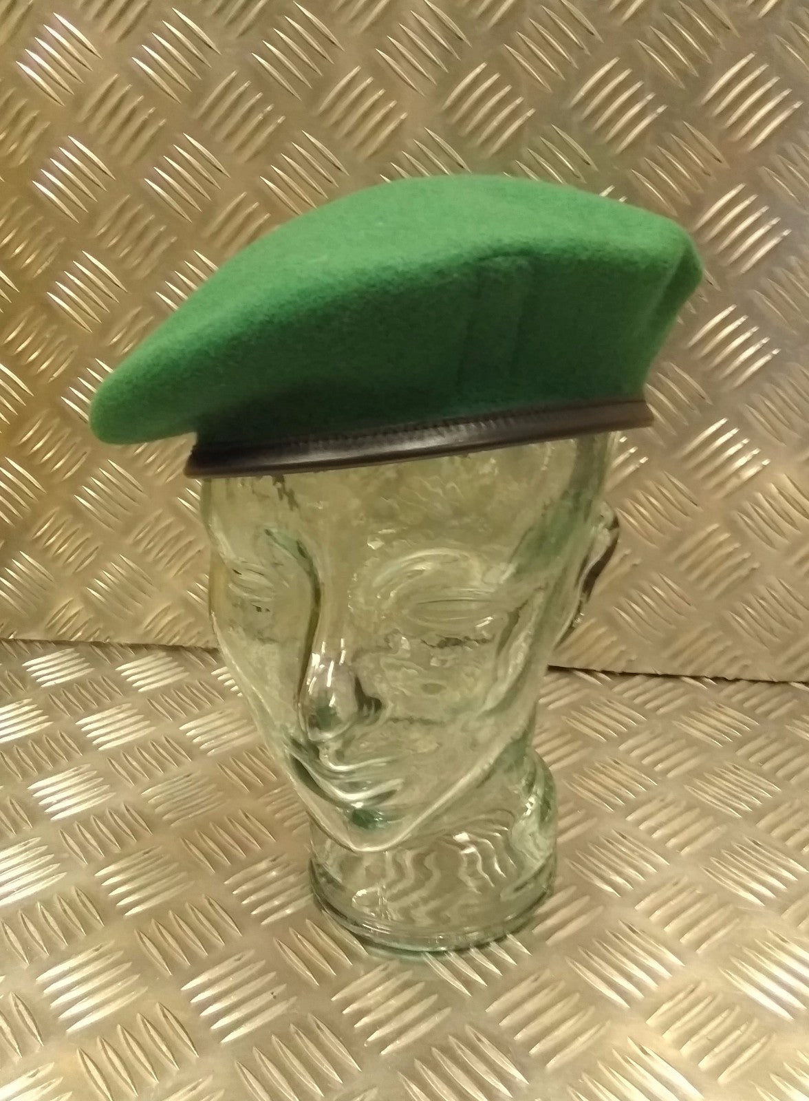 AGC Beret British Army Green Regimental 100% Wool Beret & Leather Band BRAND NEW