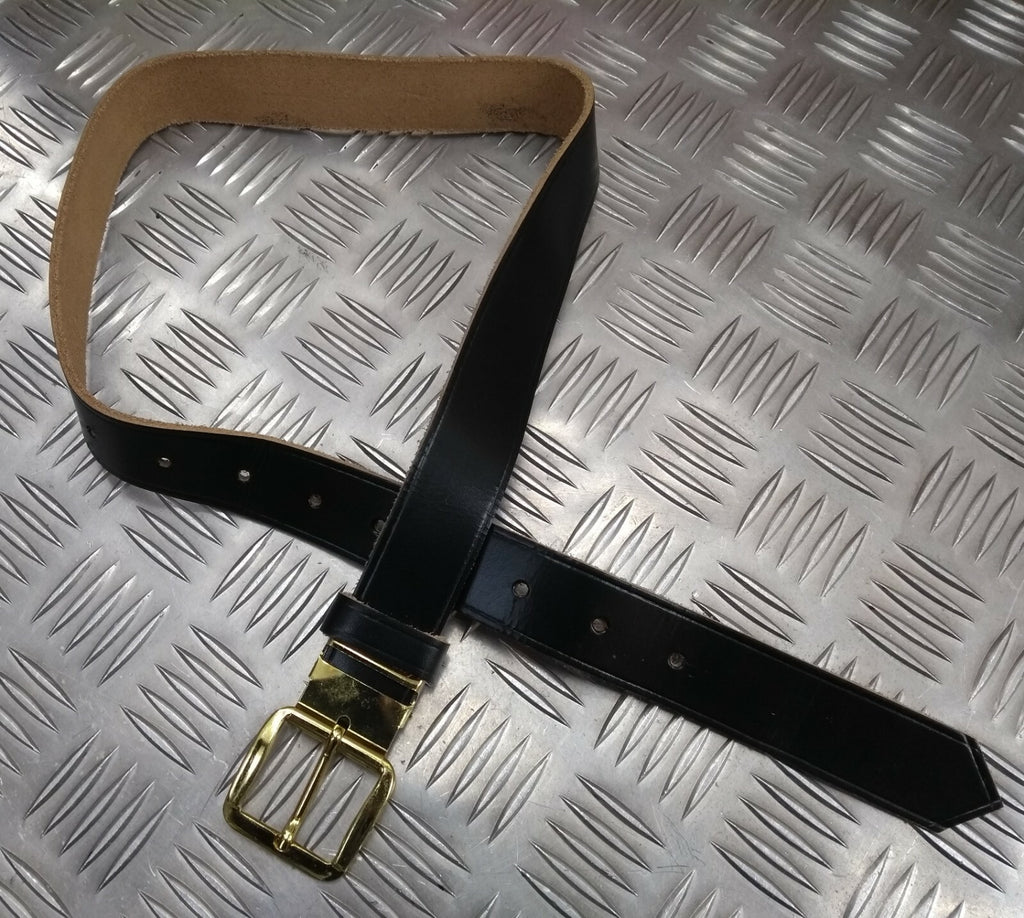 Black Leather 3cm Trouser Belt With Gilt Type Long Bar Buckle 40"