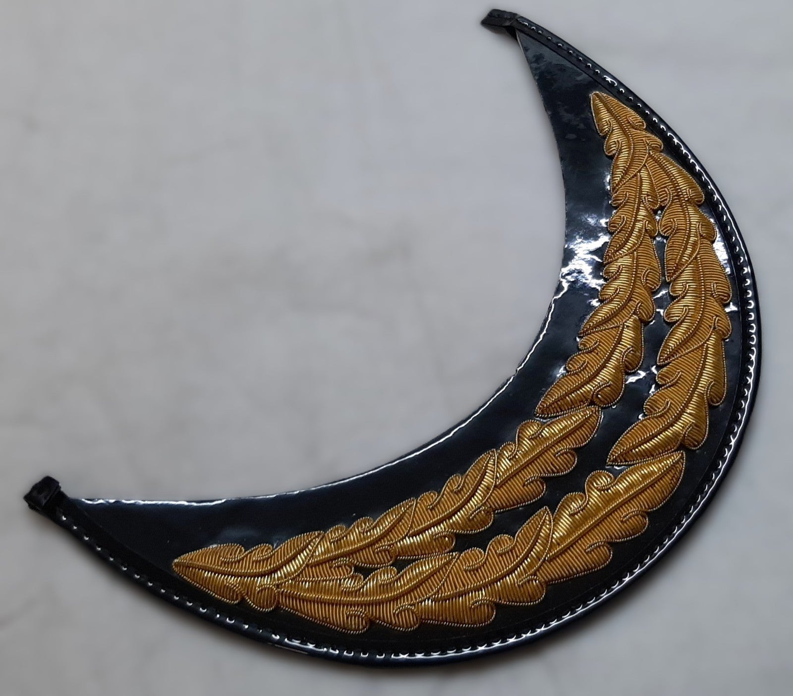 General Officer Peak British Oak Leaf Gold Wire Sprig Dress Hat Visor