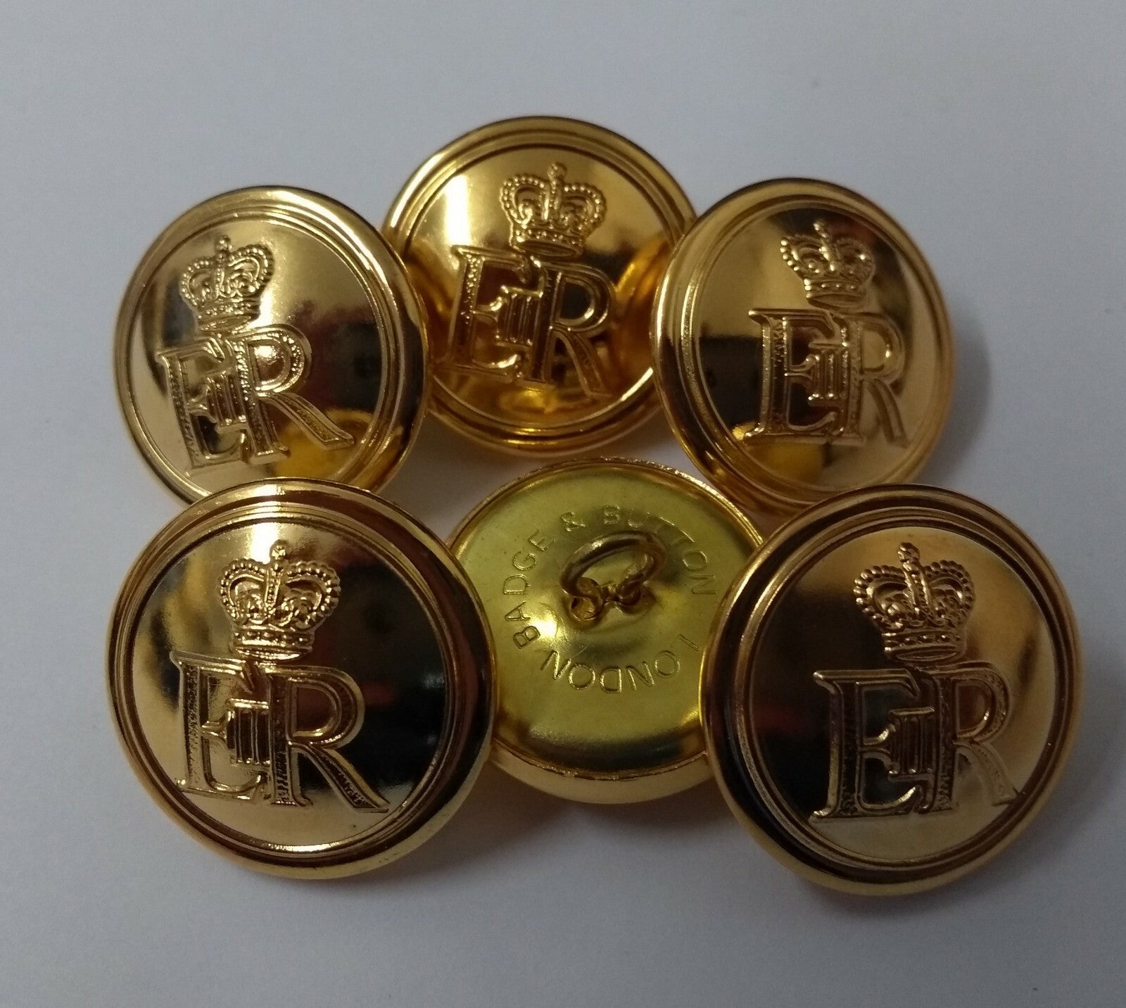 Genuine British Issue E R II Queens Livery Crown Gilt Buttons 38L NEW