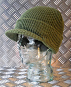 Green Peak / Peaked Beanie Hat / Radar Cap - One size - BRAND NEW