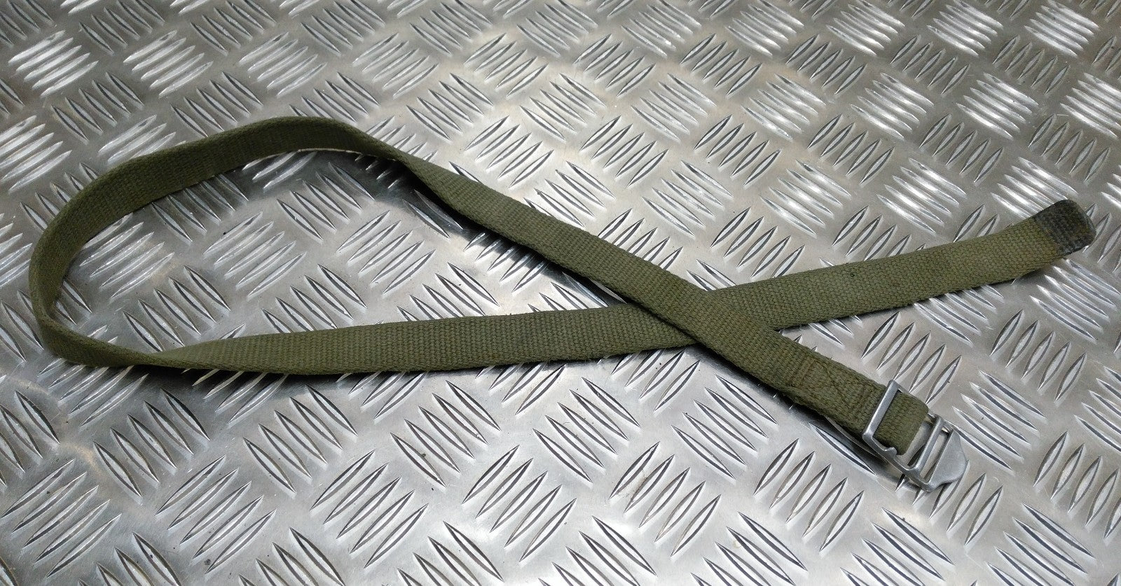 Genuine Vintage Issue Green Canvas Webbing Issued Utility Pack Strap