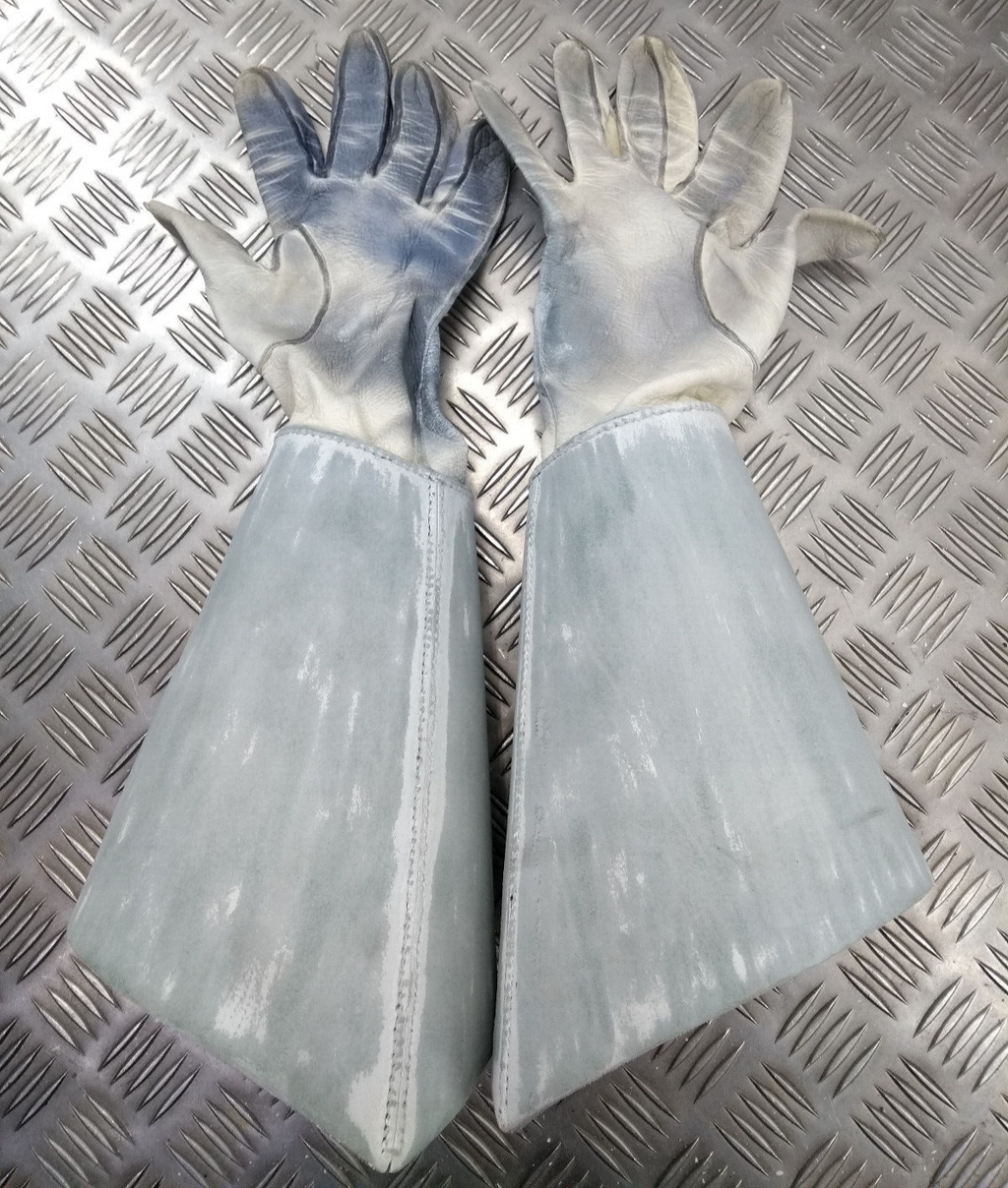 British Army Household Cavalry White Leather Gauntlet Parade Gloves Size 9