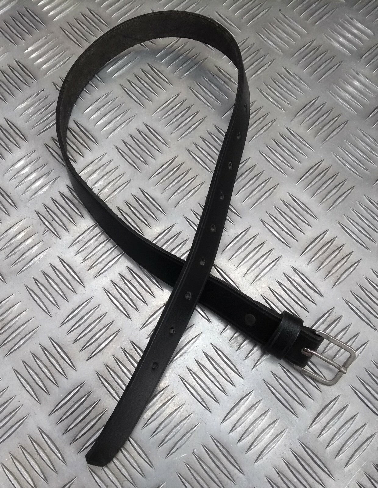 Genuine British Issue 1" Black Leather Utility Aux Strap Size 68 New
