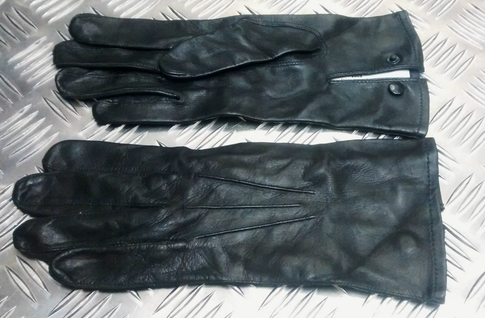 British Woman's Black or Brown Leather 3 Dart Parade Gloves