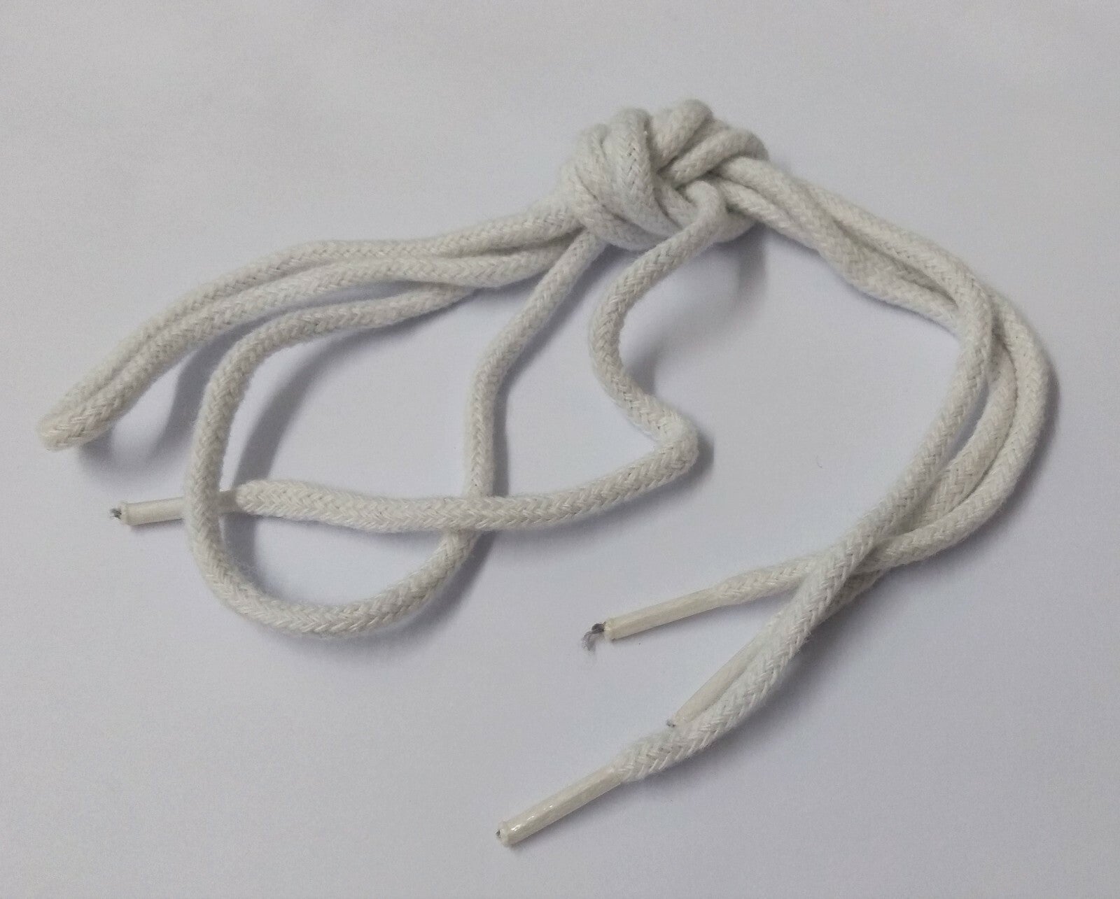 Laces for RN Officers Shoulder Boards Epaulettes White Ties Royal Navy NEW