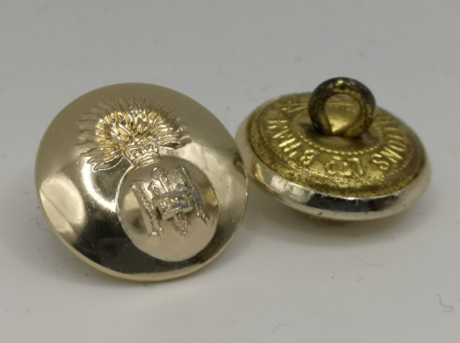 Royal Highland Fusiliers RHF Buttons Size 40L x8