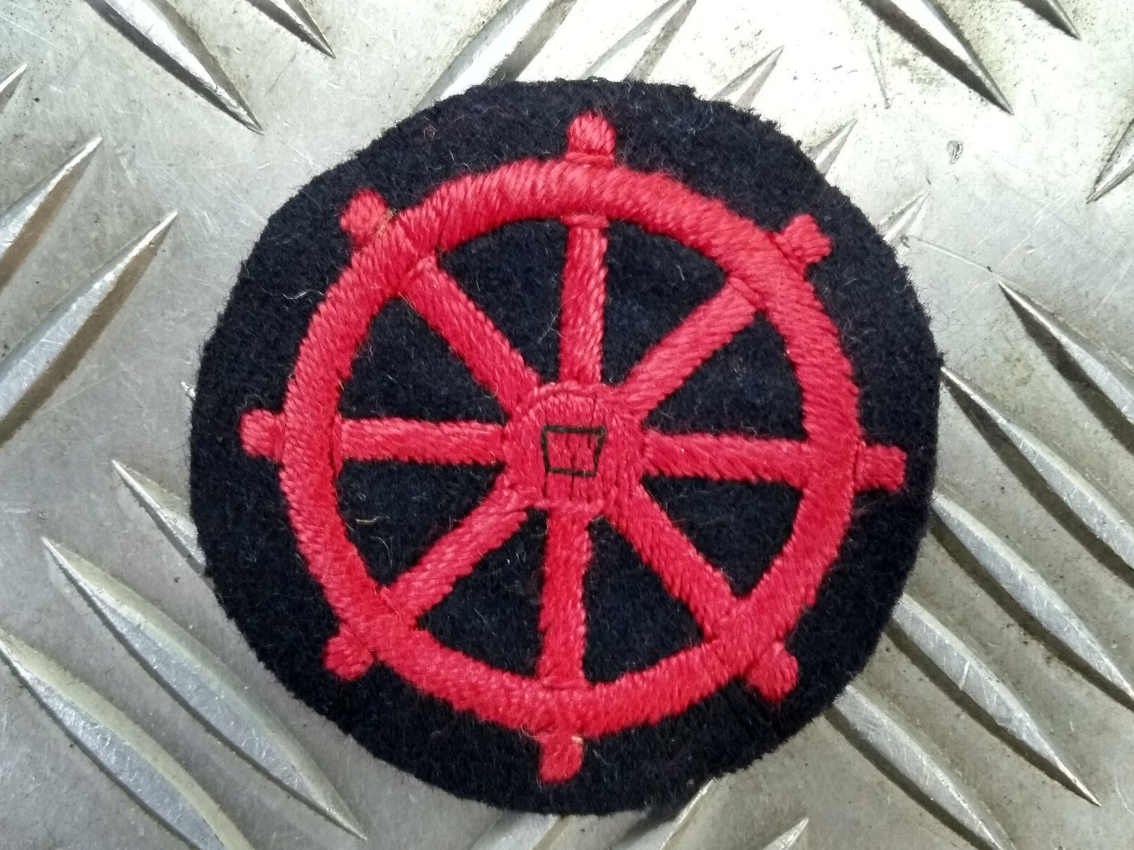 Genuine British Army Wheel Badge Red on Black Felt - NEW