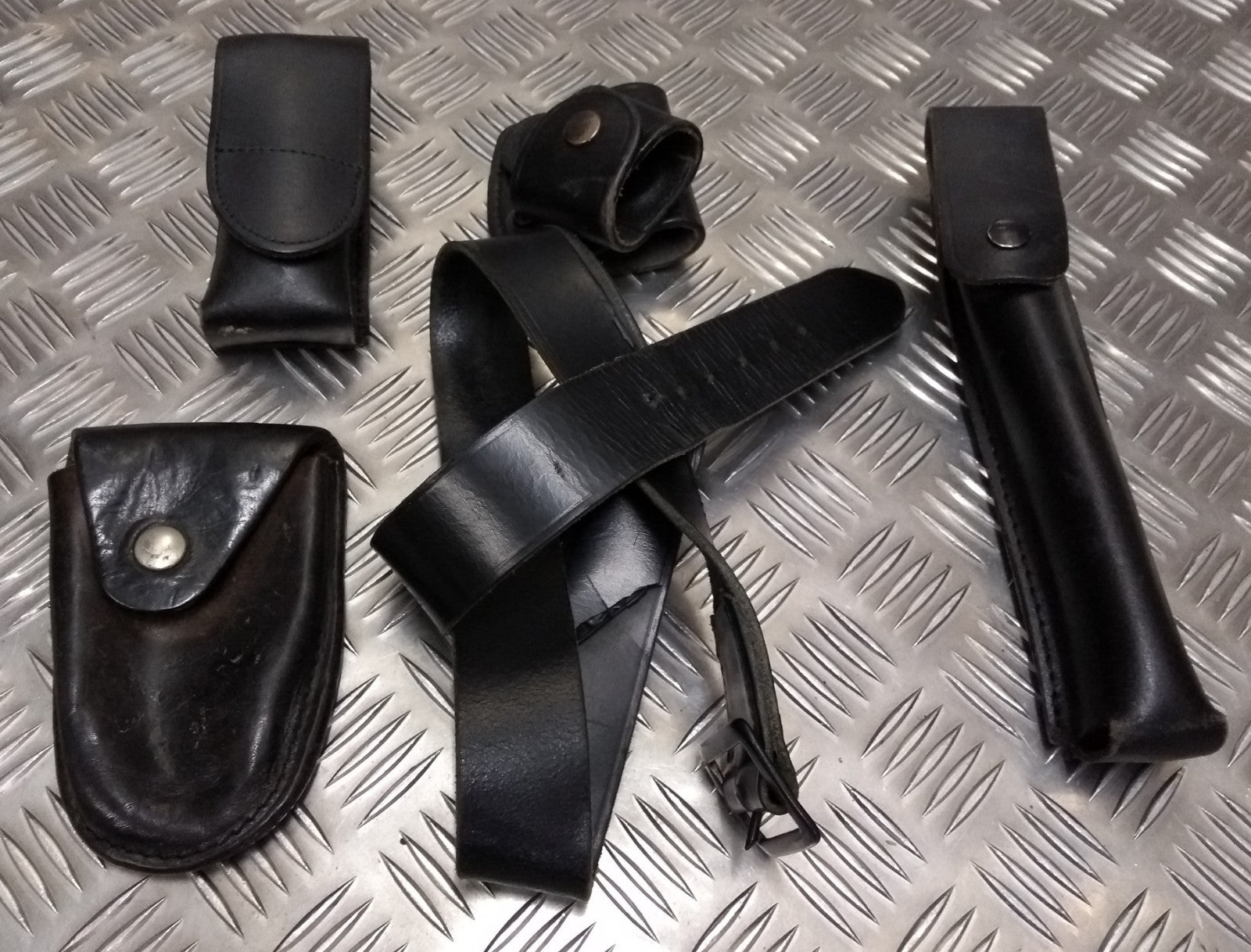 Security Forces 5 Pieces Assorted Items Pouches Job Lot2