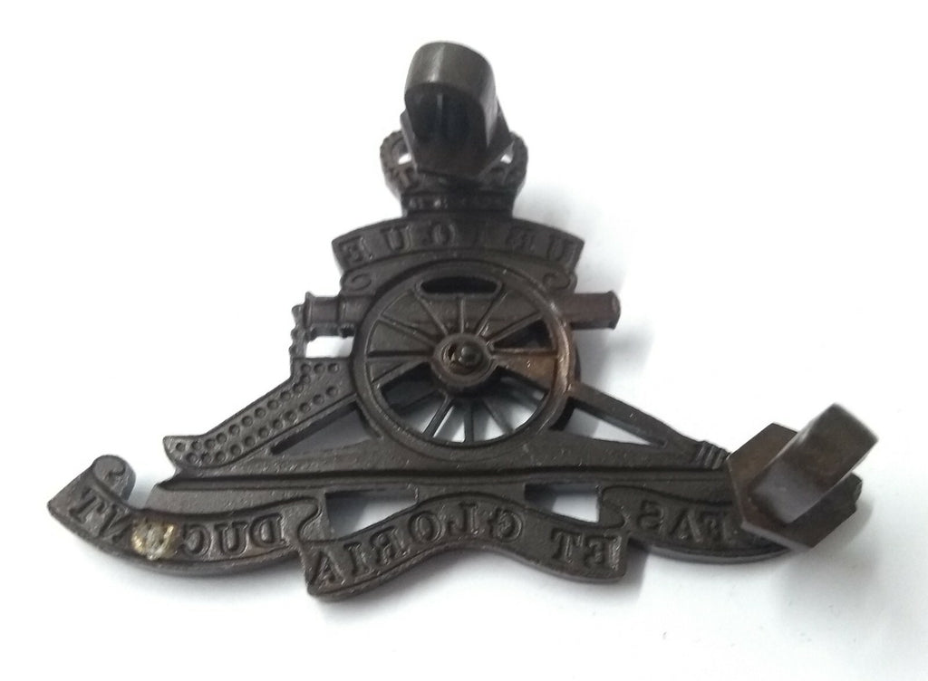 Genuine British Army No2 RA Royal Artillery Bronzed Insignia Pouch Badge