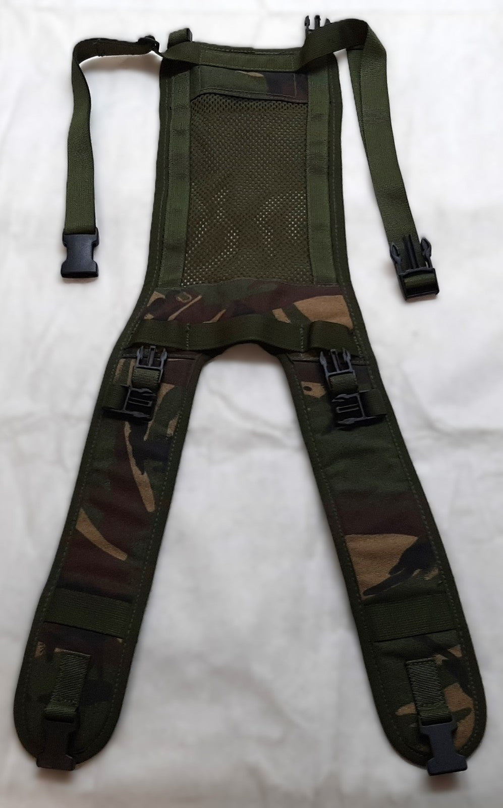 British Army Yoke DPM IRR Soldier 95 / 2000 for Pouch Side Rucksack UK Camo Mk2
