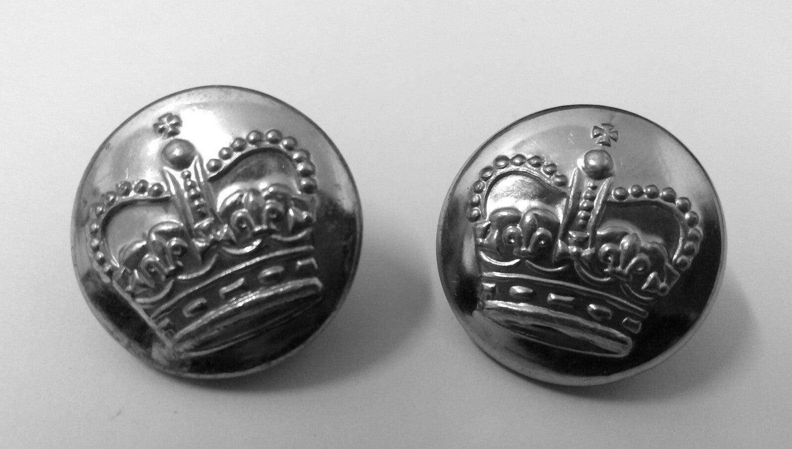 Genuine Vintage British Issue & Forces Silver Queens Crown Buttons X2 SBP2