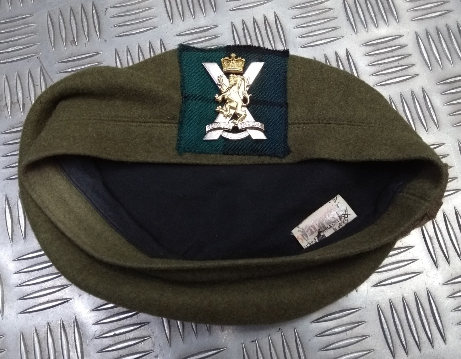 Tam O`Shanter RRS "Royal Regiment of Scotland" With Insignia Badge no Pompom