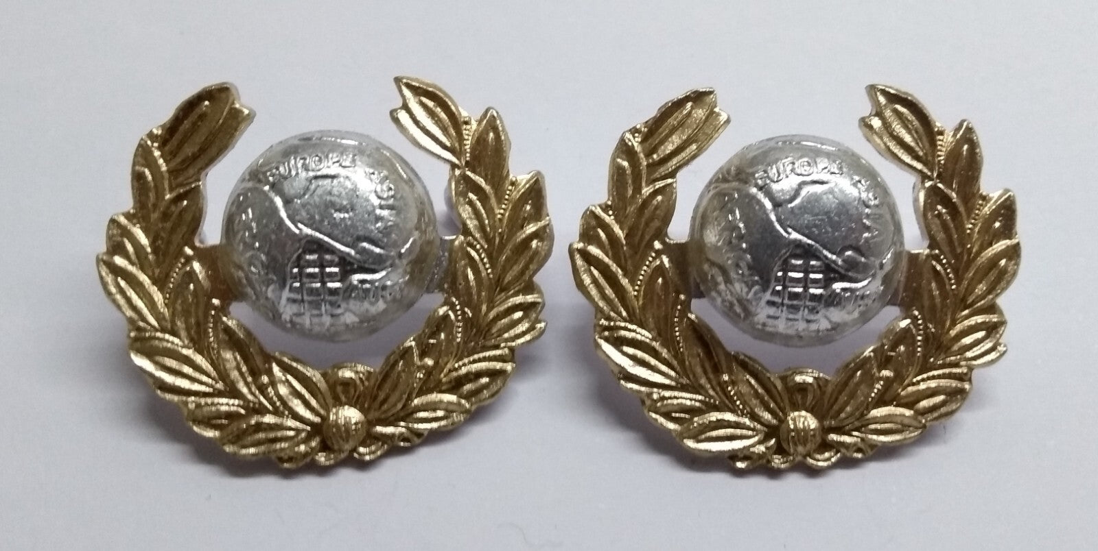 RM Collar Dogs Royal Marines Offc. No1 Metal Badges No Split Pins