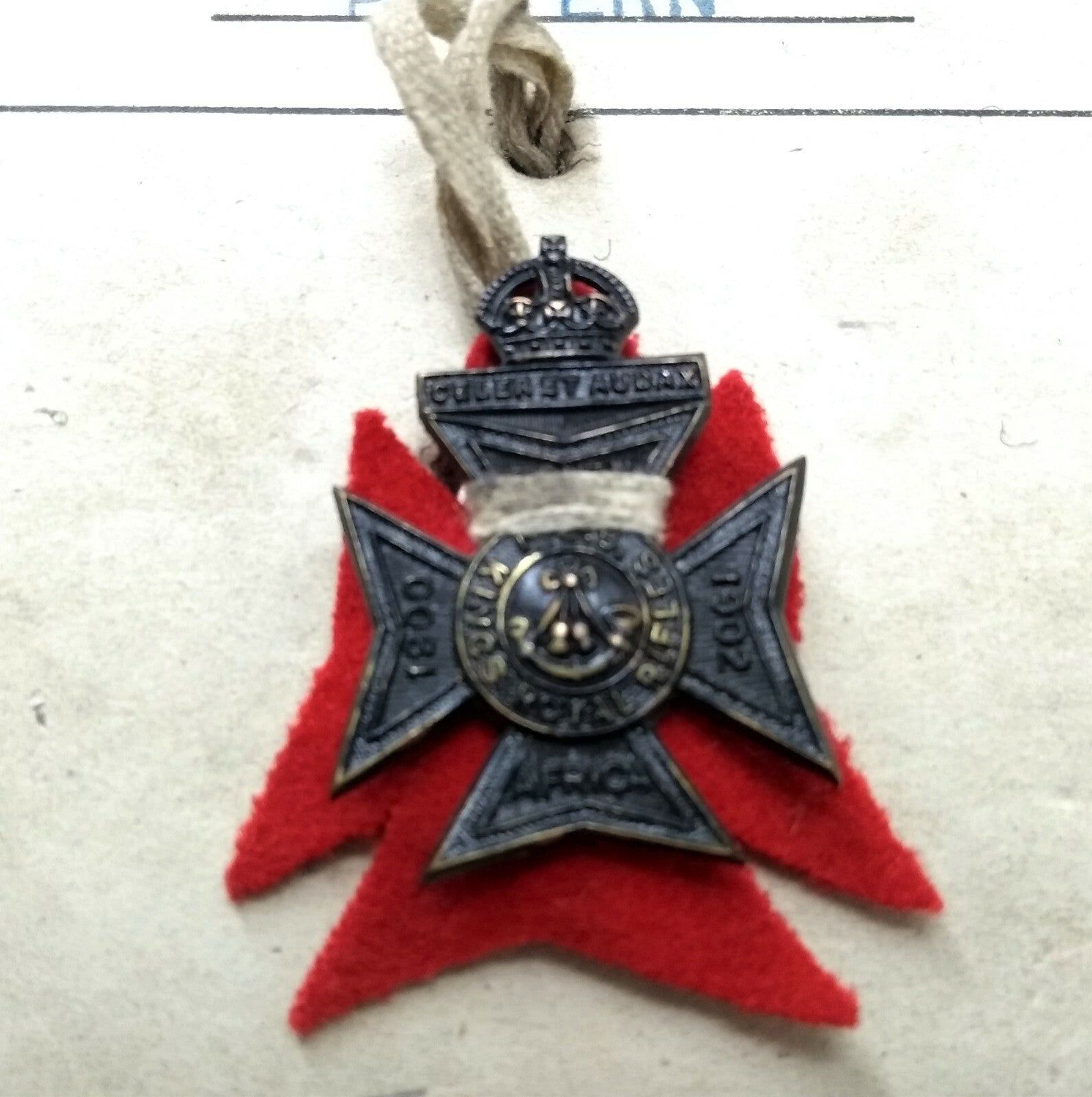 Genuine 1952 Vintage British Army Inspectorate of Stores Metal Badge Sample Card