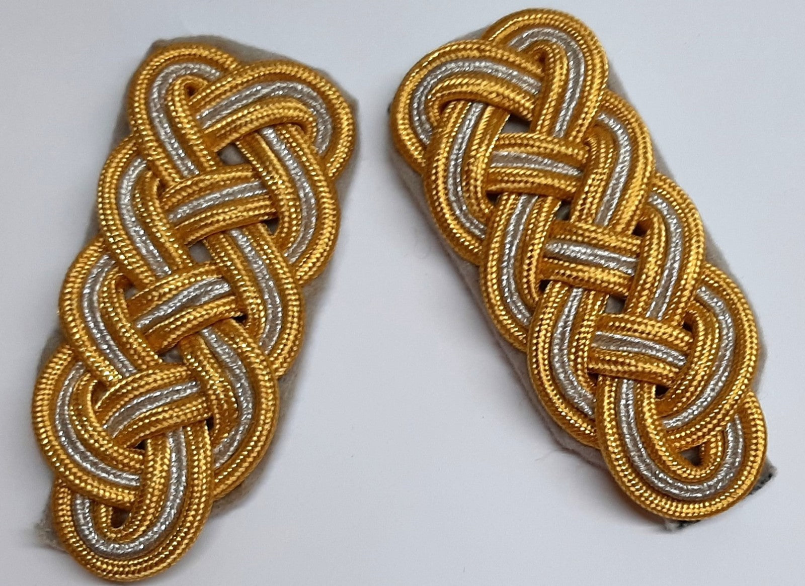 Luftwaffe Style Shoulder Boards Senior Officer Gold and Silver 3 Ply Cords
