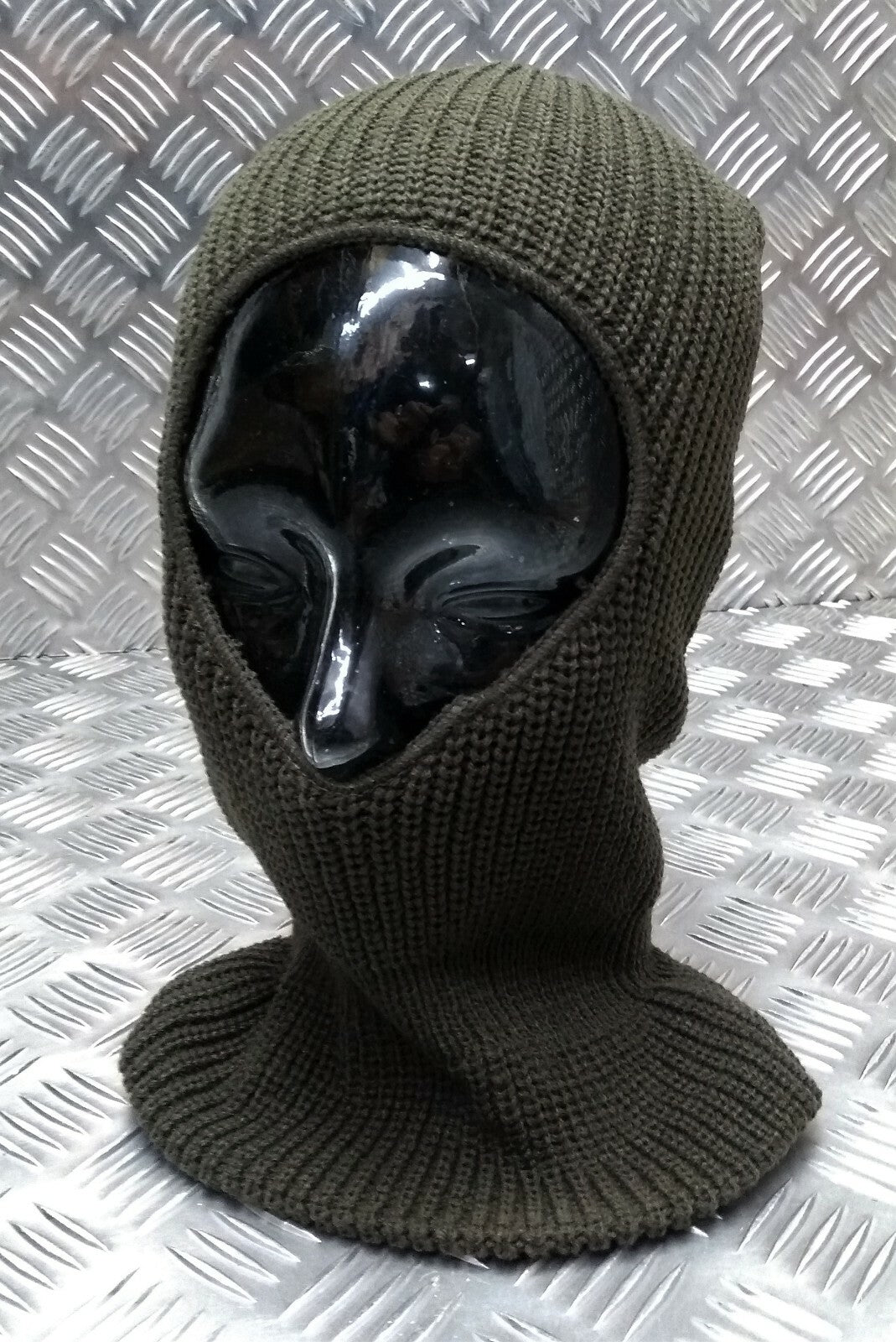 Army Green. One (1) Hole Balaclava / Beanie Hat - Very Warm - Brand New