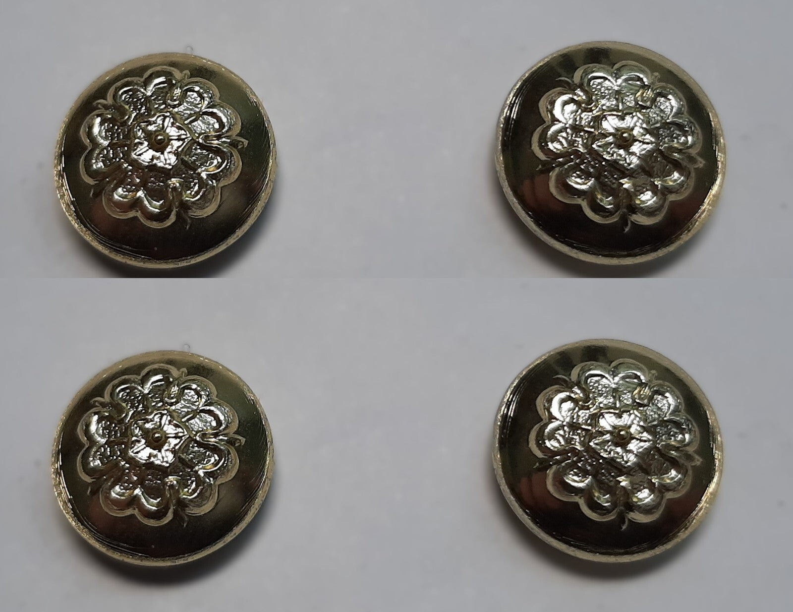 QLR Buttons British Queen's Lancashire Dress Small
