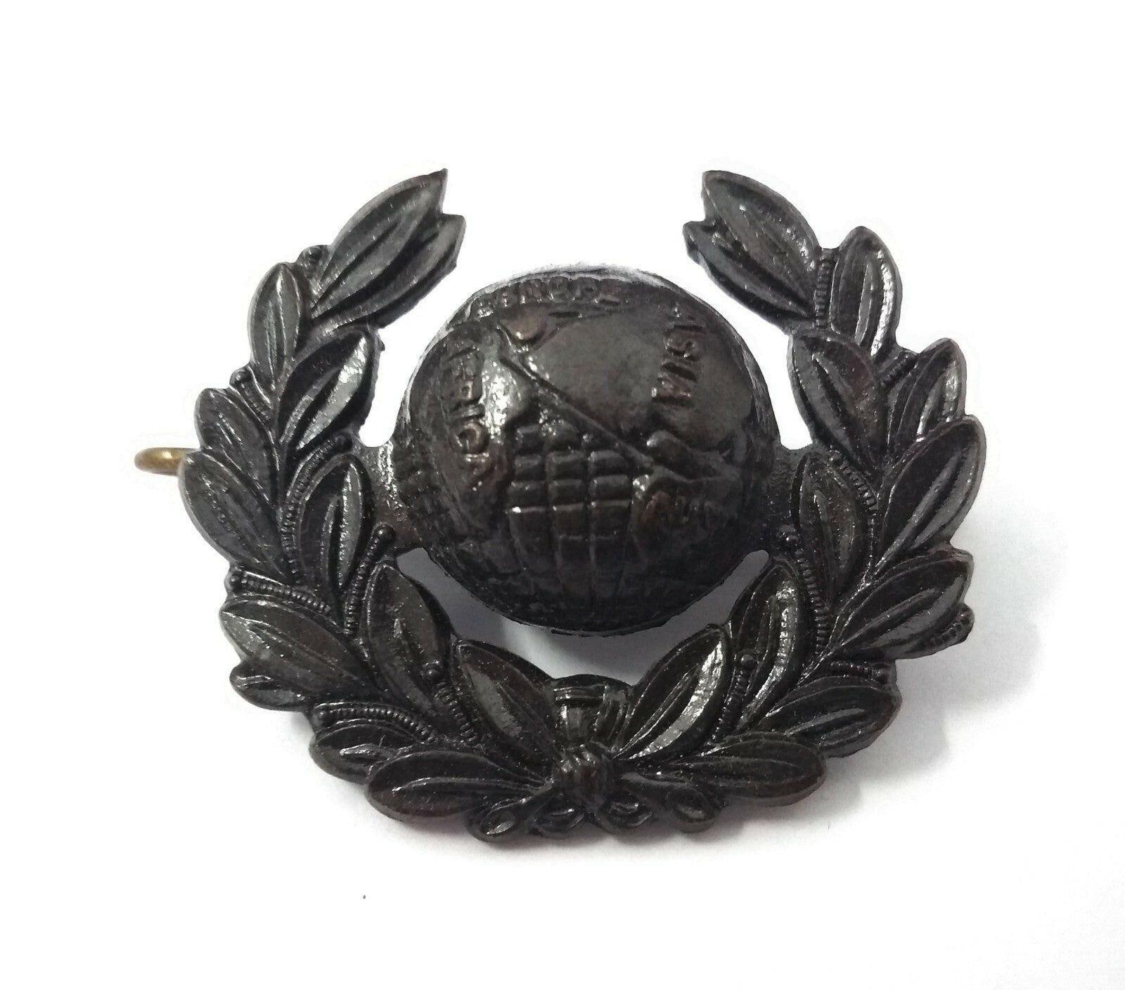 Genuine British Royal Marines RM Bronze Colour Beret Globe Badge - NEW