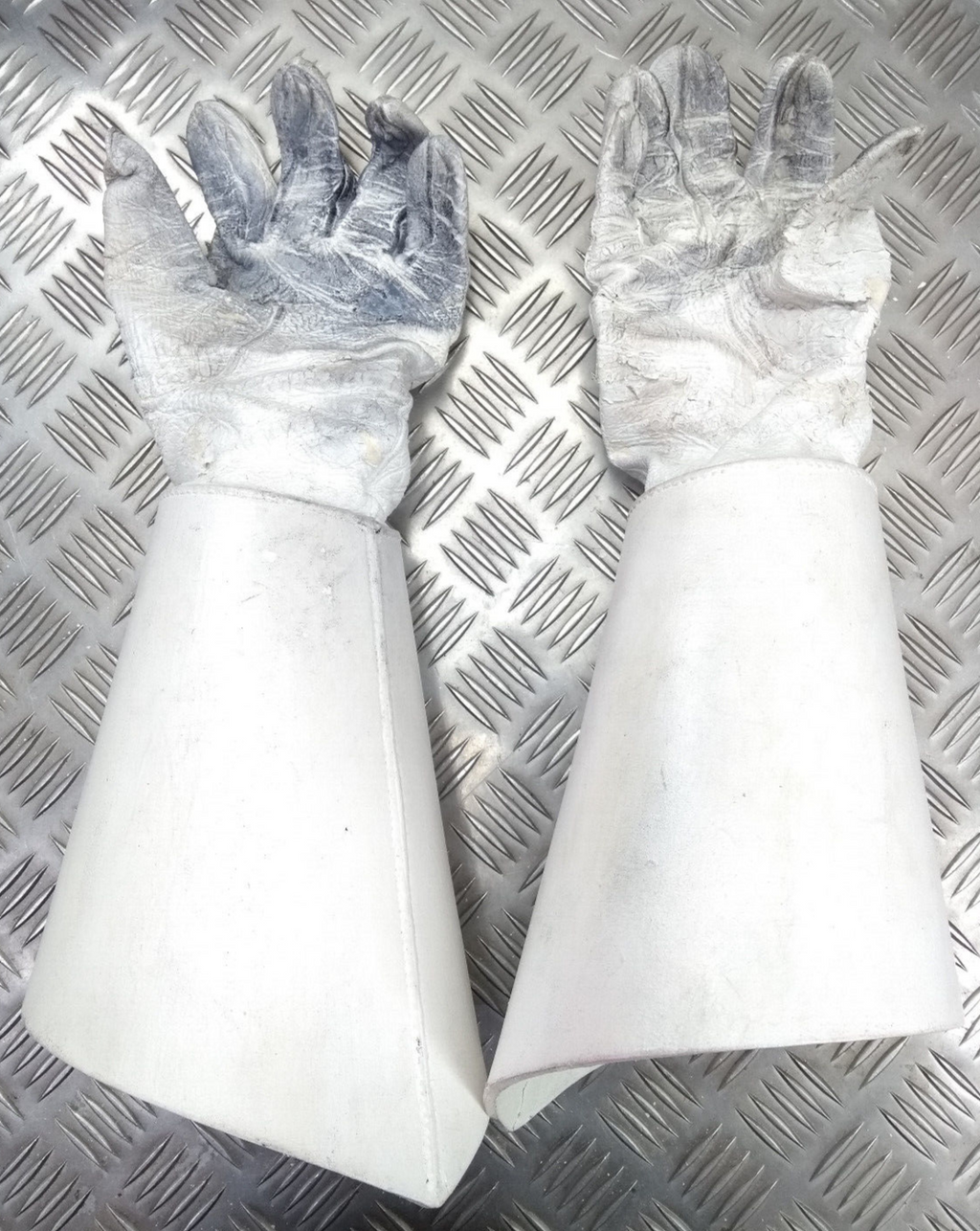 British Army Household Cavalry White Leather Gauntlet Parade Gloves Size 9.5