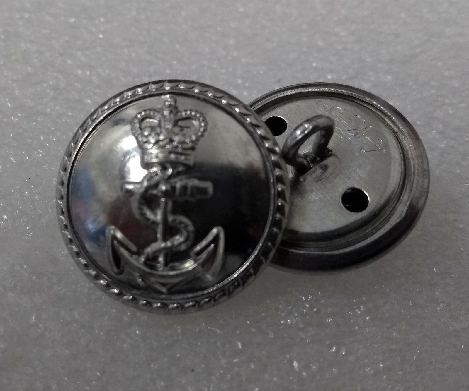 Genuine British Royal Navy Issue (RN) Silver Buff Anchor Insignia Buttons 36L
