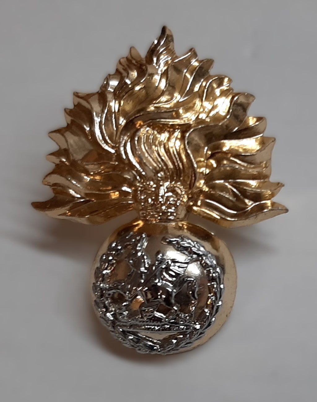 RRF Cap Badge British Army Royal Regiment of Fusiliers Dress Hat Insignia
