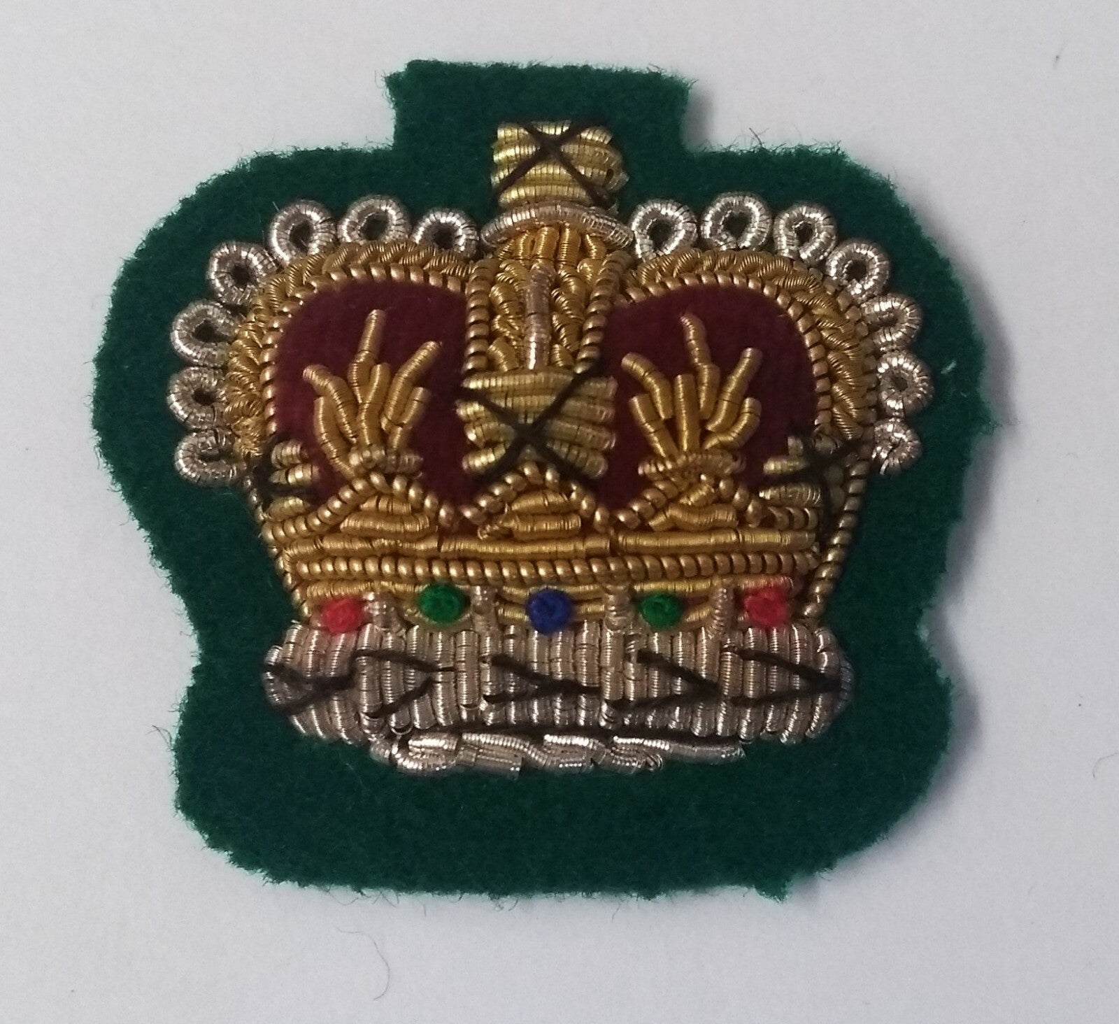 Genuine Vintage British Braided QC S SGT Crown on Green Felt ASPS120