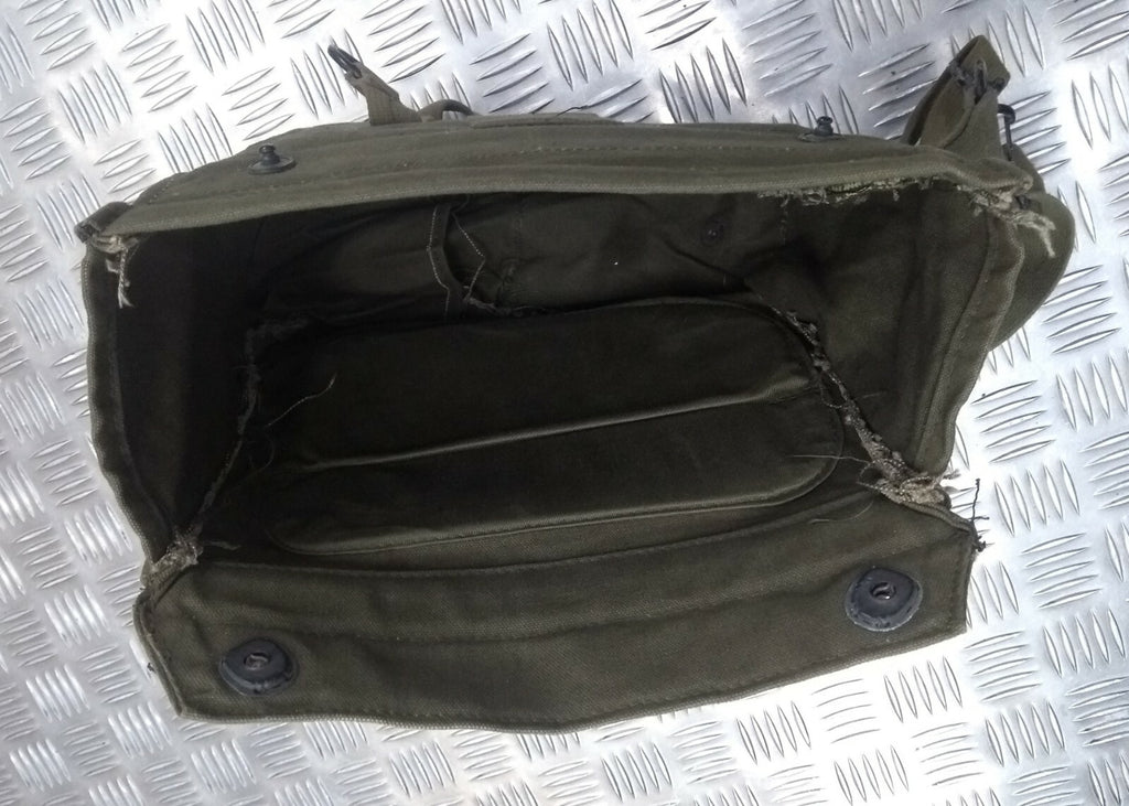 Vintage US MSA M17 Gas Bag Side Bag / Hip Bag USGI Vietnam