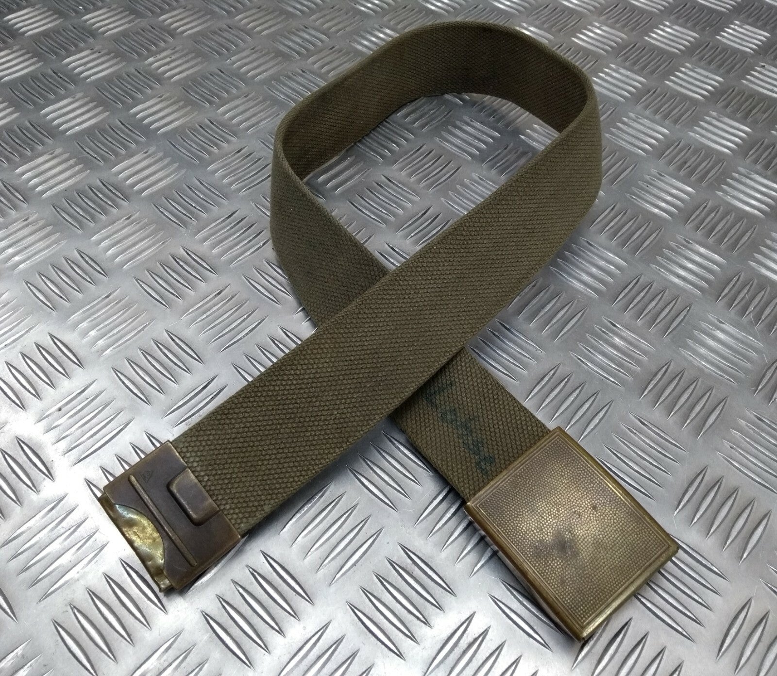 Old Pattern Heavy Duty Green Load Carry German Service Belt