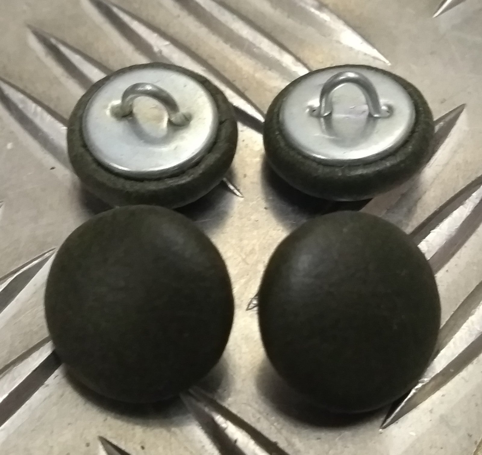 PVC Coated Dome Loop Buttons Green X4 16mm