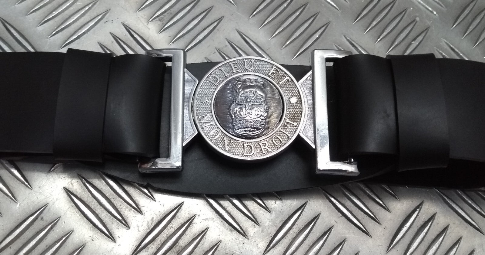 Issue Belt Parade PVC Black Vinyl With "DIEU ET MON DROIT" Buckle