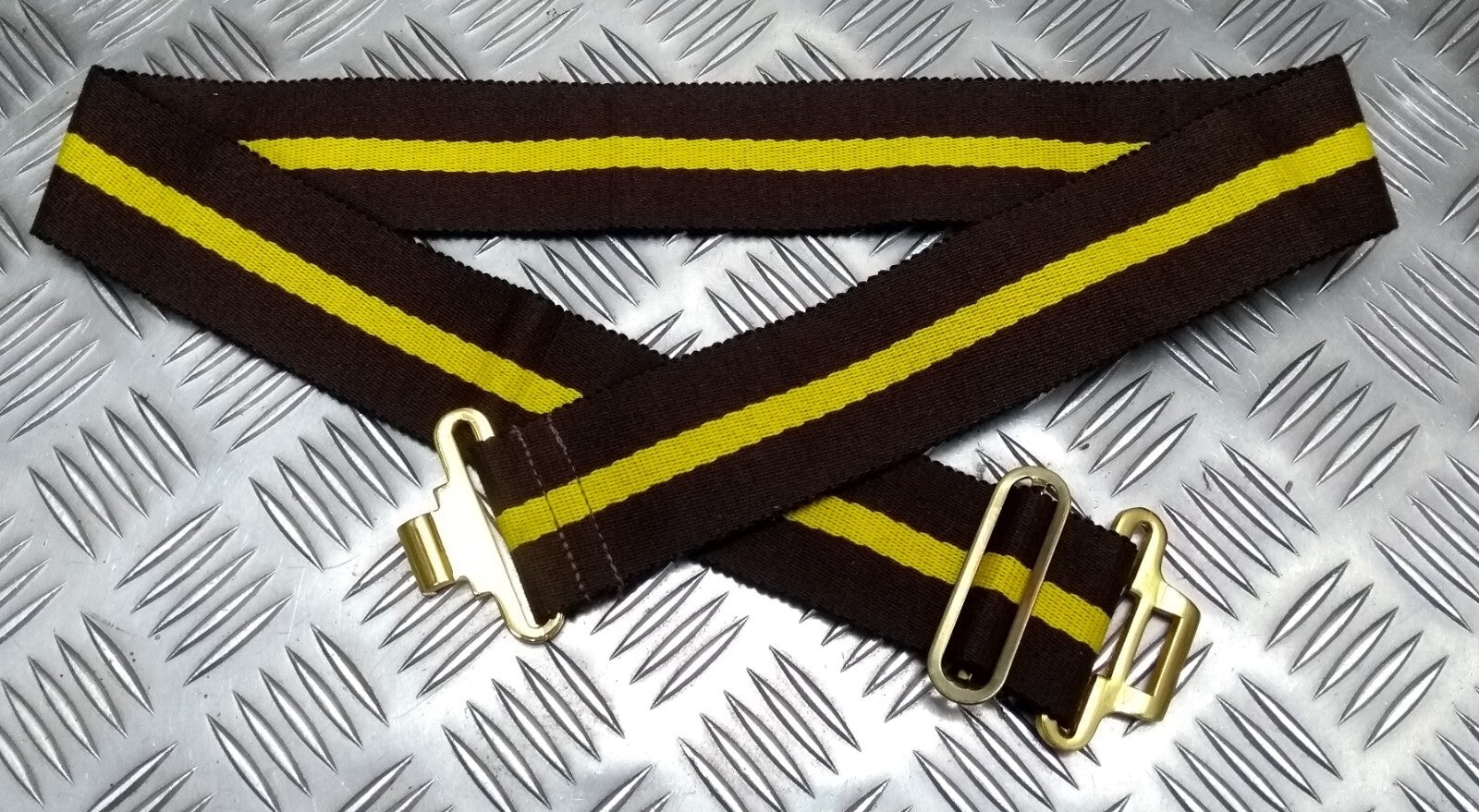 Stable Belt Unknown Pattern 37 Buckle Brow with Yellow Stripe 49mm Wide