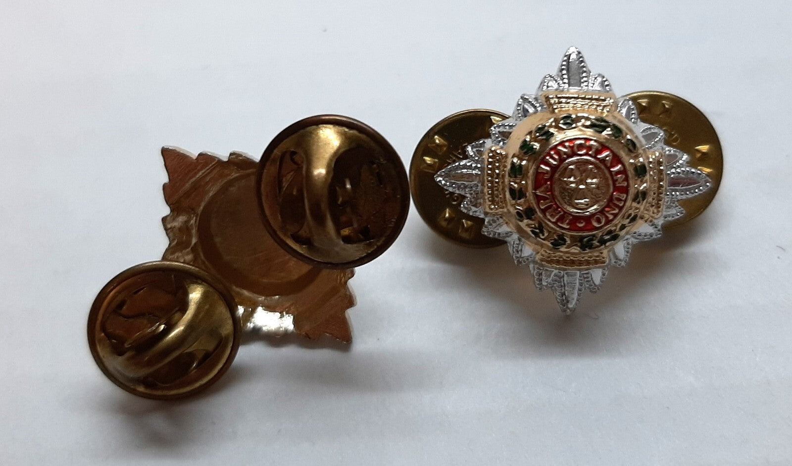 Army Shoulder Rank Star s / Pips British Insignia Silver / Gold Colour Tops