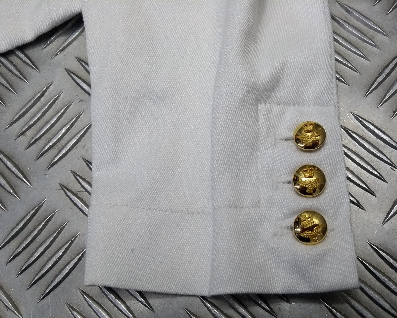 WRAF / RAF No8 Mess Jacket Woman's Tropical Royal Air Force White