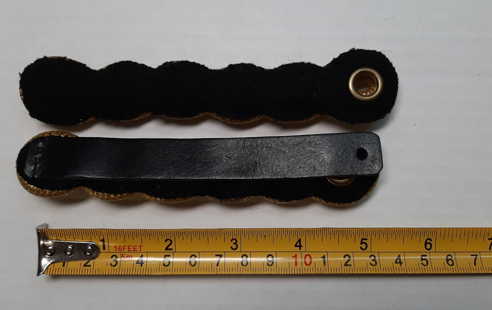 Army Tank Regiment Officers Shoulder Cords British Army Not A Matching Pair