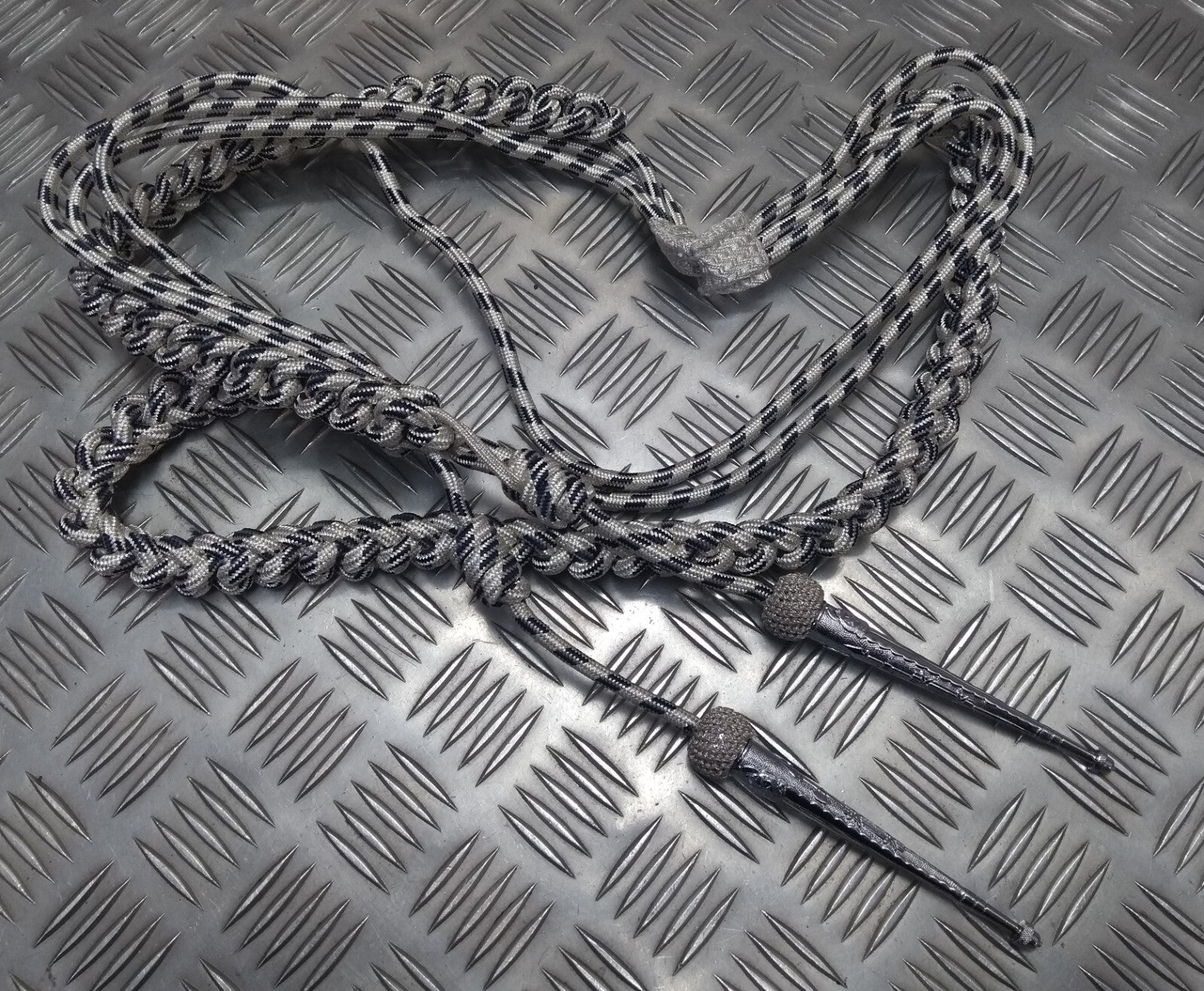 Oman Silver Aiguillette Senior Officer Blue Fleck Ceremonial UK Made