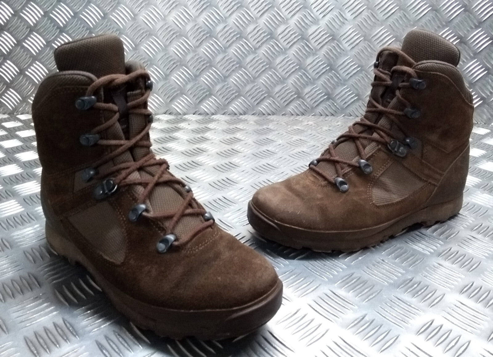 Haix Combat Boots Army High Liability B Suede Desert Footwear Full Spec 9W