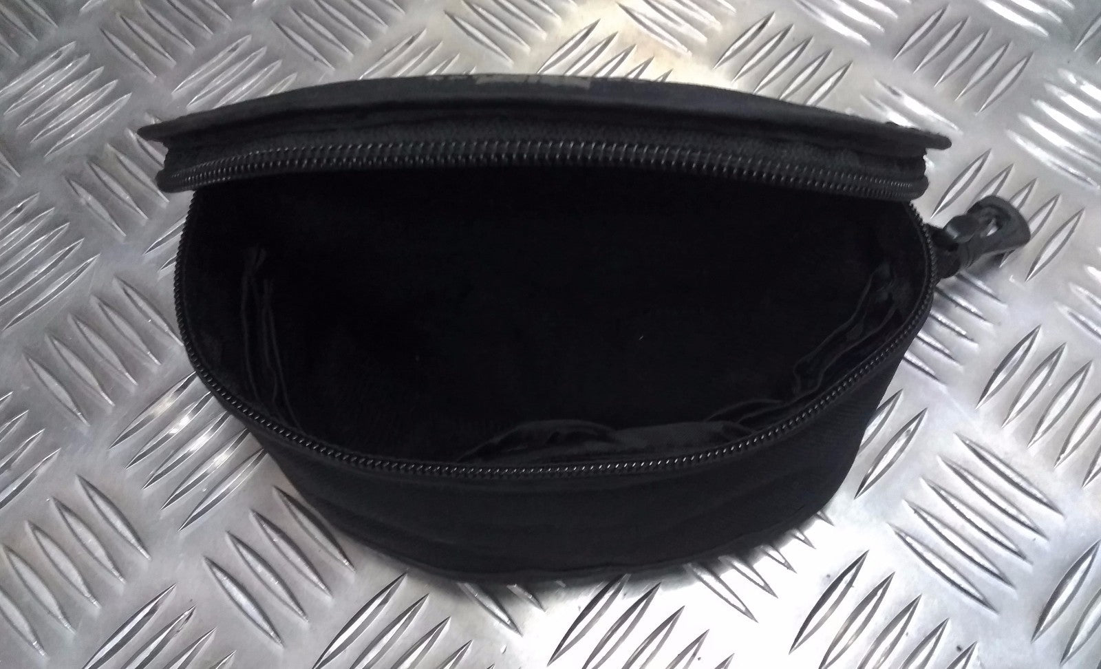 Genuine Army Issue Revision Sawfly Ballistic Protective Glasses Soft Case Only