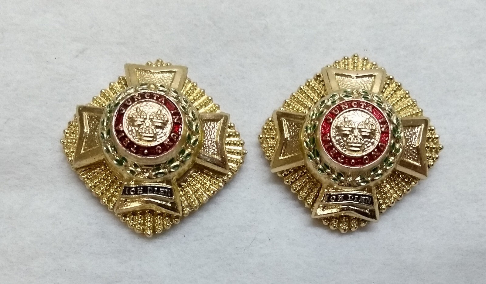 PWRR Rank Insignia British Army Eversleigh Star 7/8" "Ich Dien" FAULTY