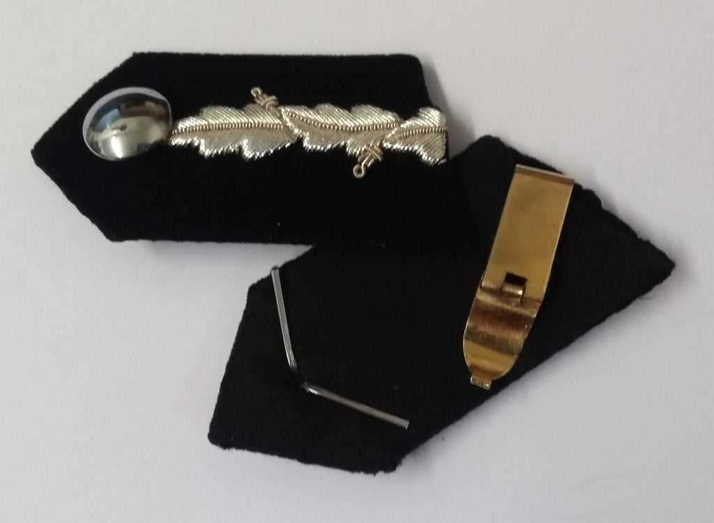 Black Gorgets Collar Tabs With Silver Leaf Insignia Plain Buttons & Clip Backs M