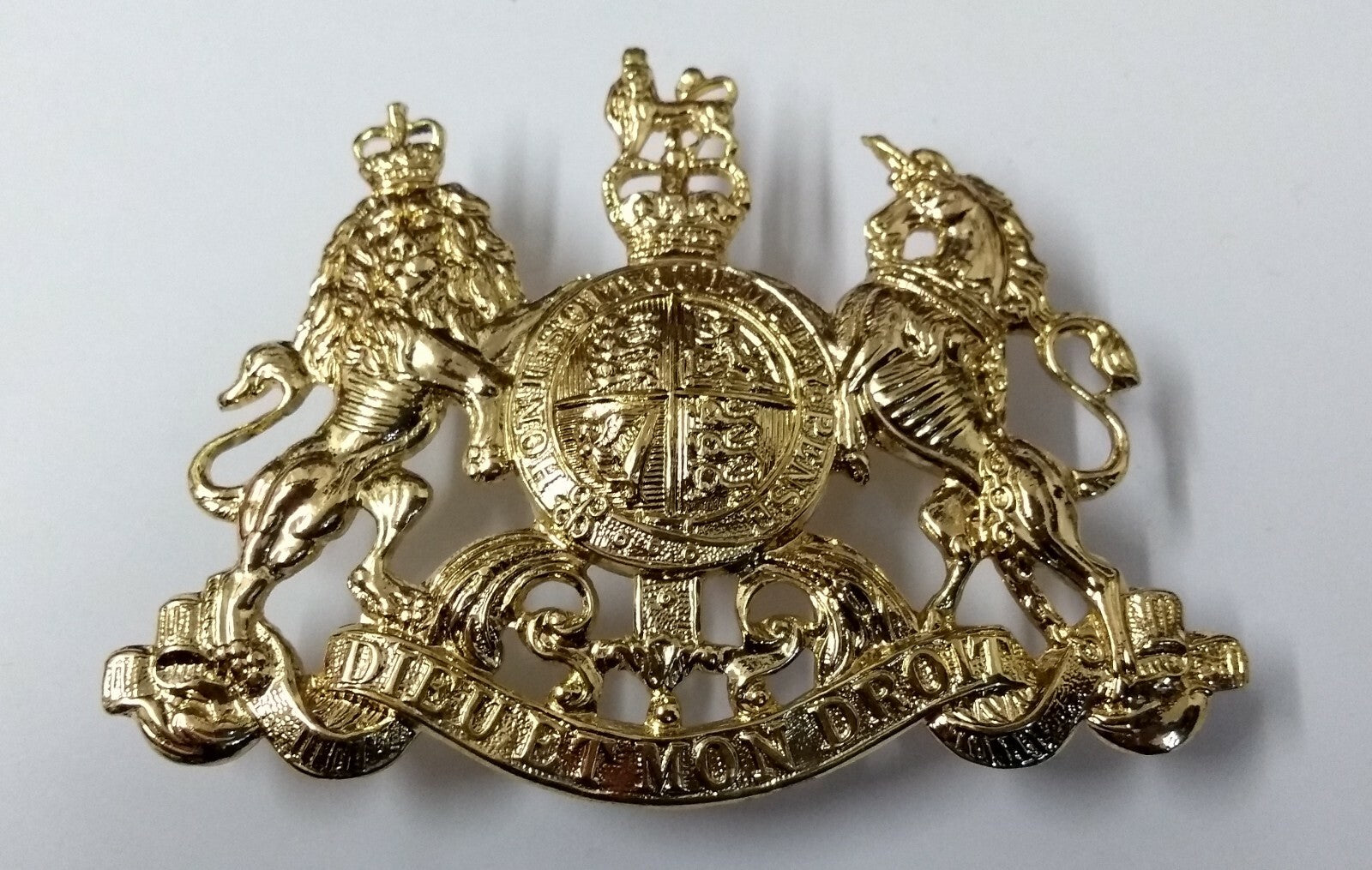 British Large Coat of Arms General Service H Cav Badge