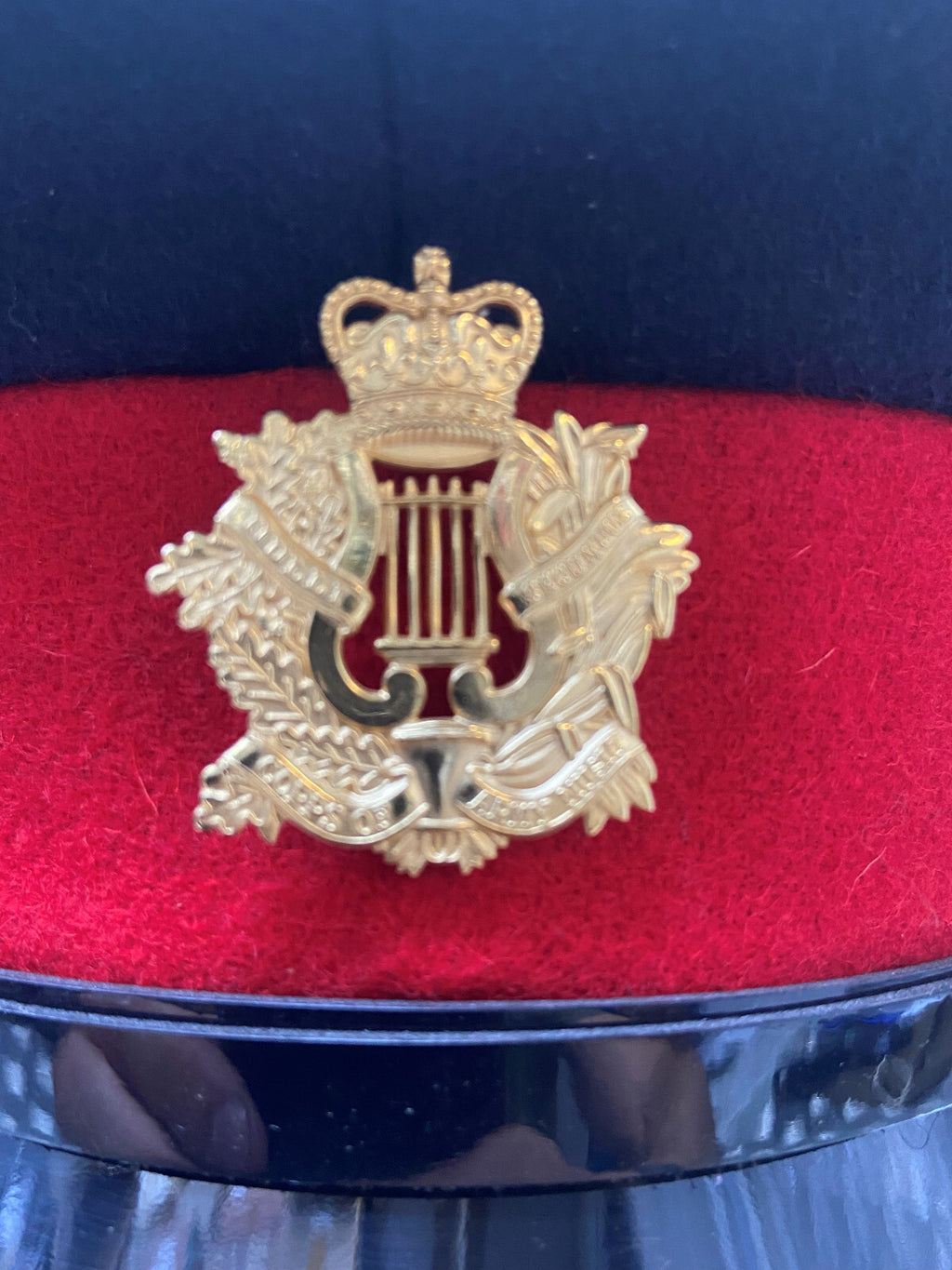 Genuine British Army The Corps of Music Dress Hat With Badge Size 57cm