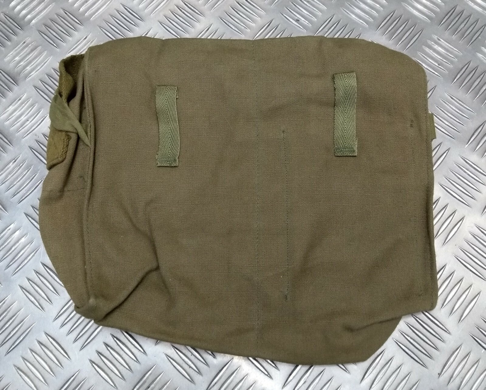 Genuine Army Vintage Gas Bag / Side / Shoulder / Messenger Bag - G1 70s Issue
