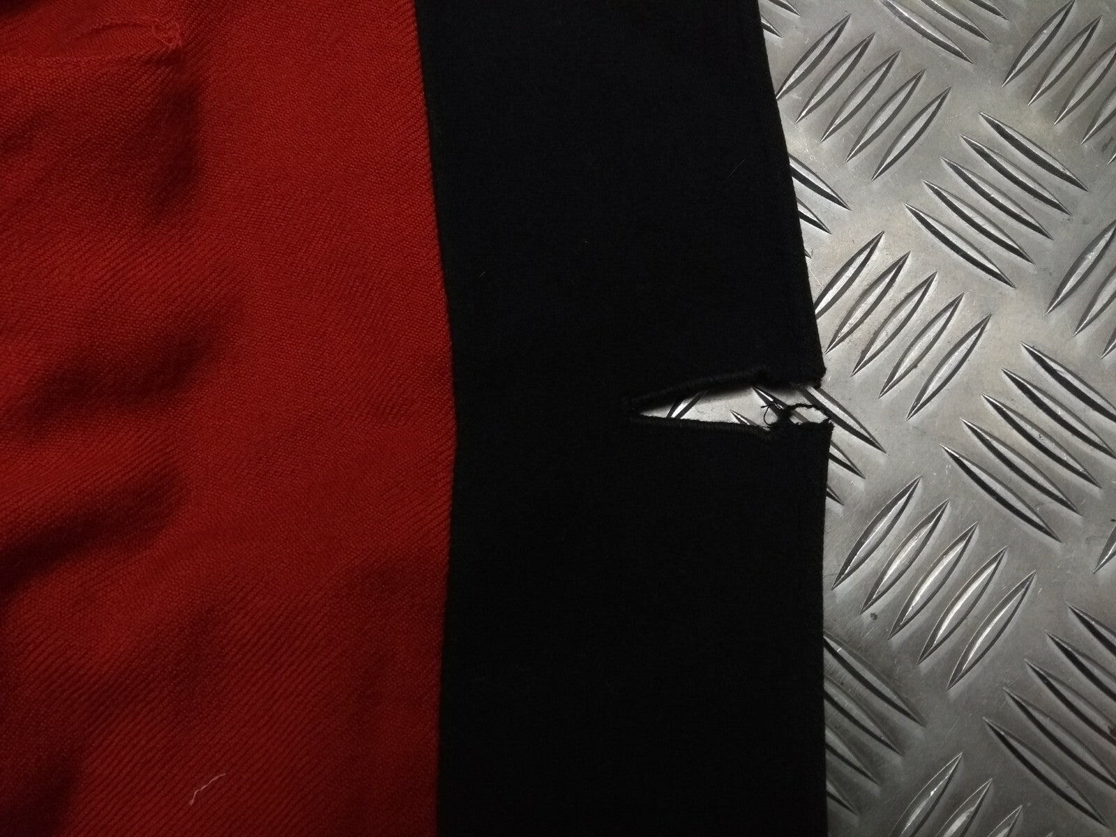 Genuine British Army Blues and Royals RHG Wool Parade Coat Red Collar Faulty