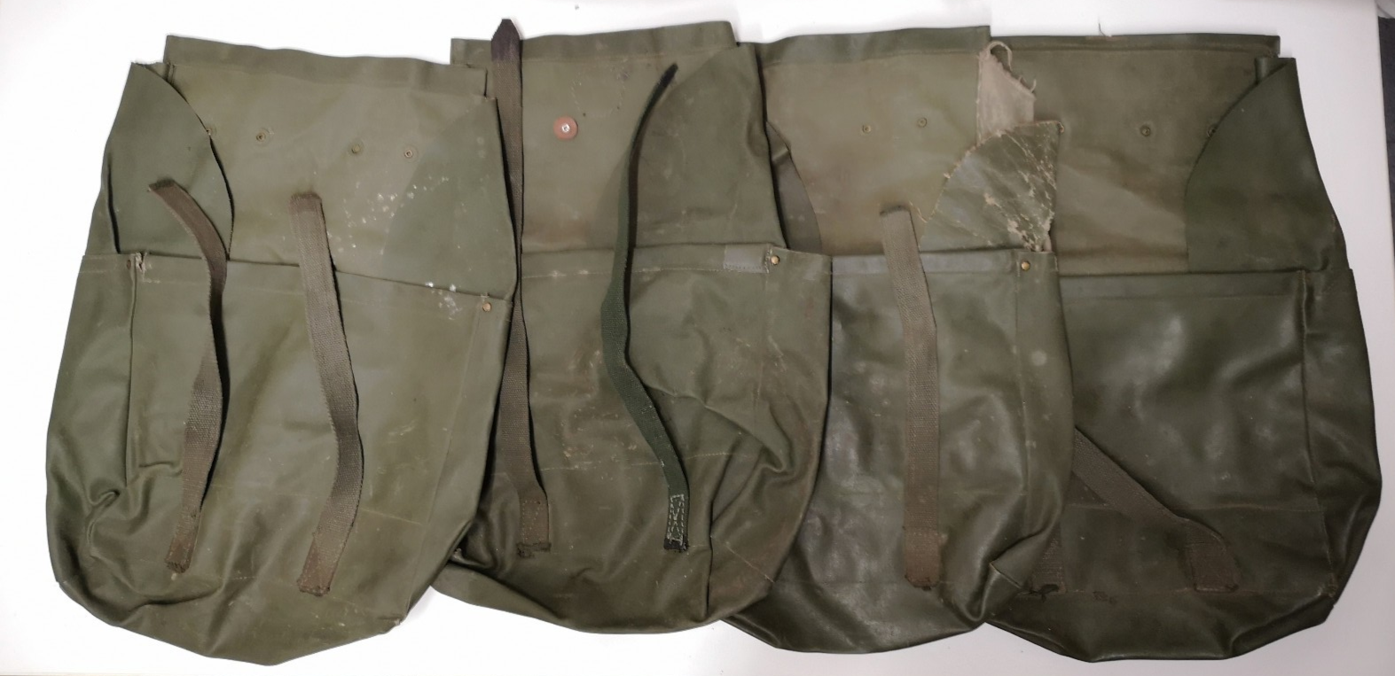 Vintage Army Issue Heavy-duty Vinyl Backpacks & Belts x4ea Heavy Wear & Defects
