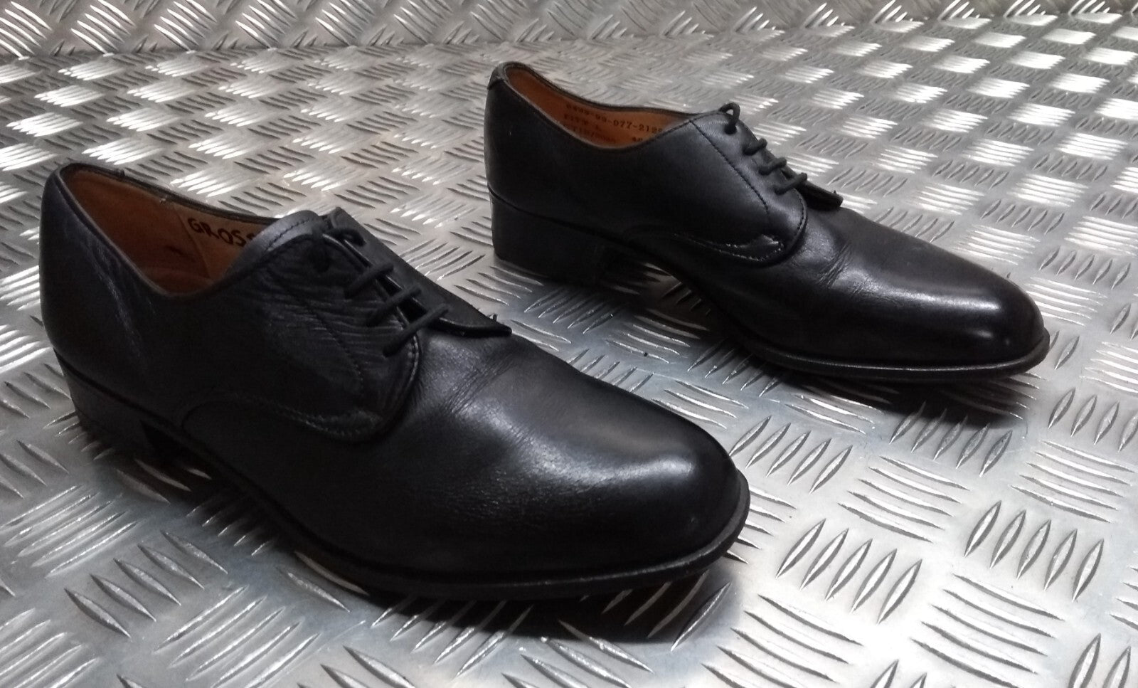 Woman's Black Parade Dress Shoe Gibson SD Type Used Assorted