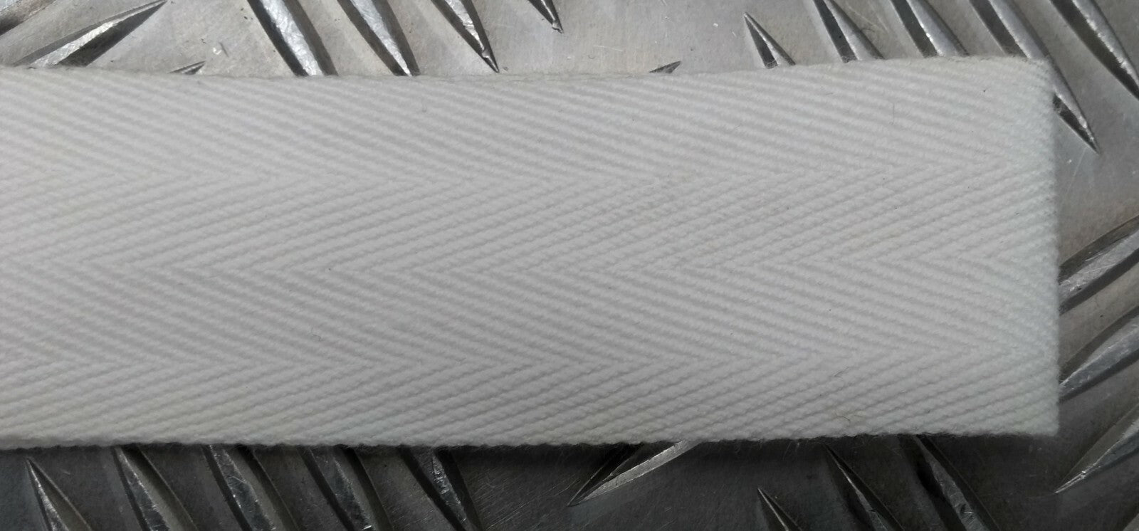 Genuine Vintage British Issue Herringbone White Hat Band Coldstream etc